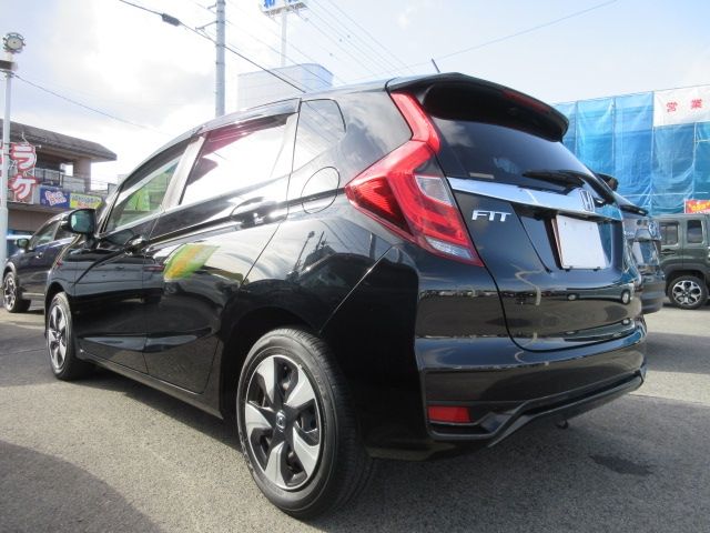 HONDA FIT HYBRID 2018 Image 31