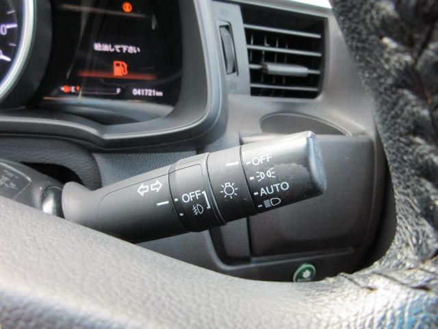 HONDA FIT HYBRID 2018 Image 31