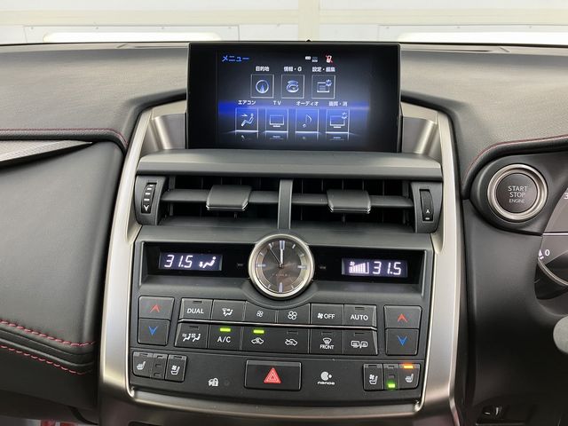 TOYOTA LEXUS NX200T AWD 2016 Image 31