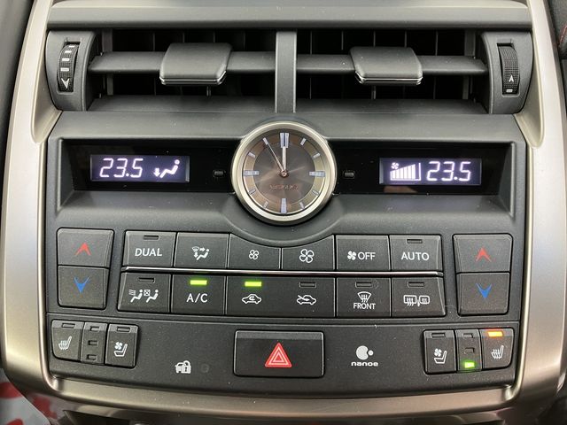 TOYOTA LEXUS NX200T AWD 2016 Image 31