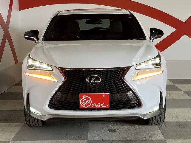 TOYOTA LEXUS NX200T AWD 2016 Image 31