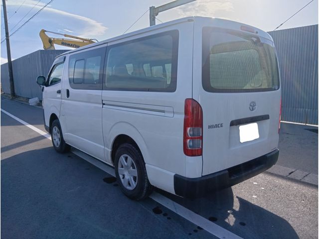 TOYOTA HIACE VAN 2WD 2019 Image 31
