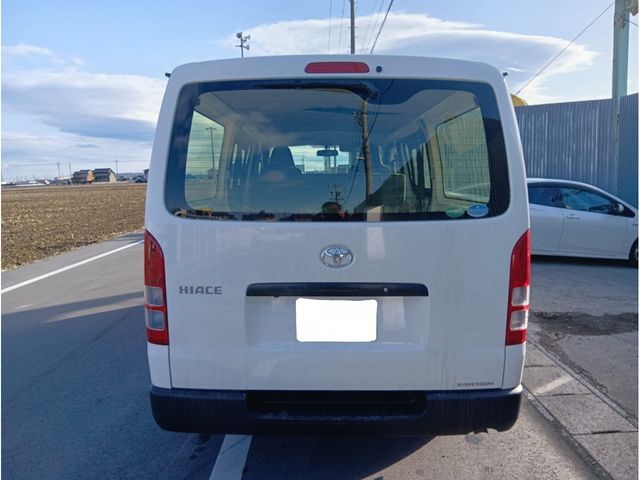 TOYOTA HIACE VAN 2WD 2019 Image 31