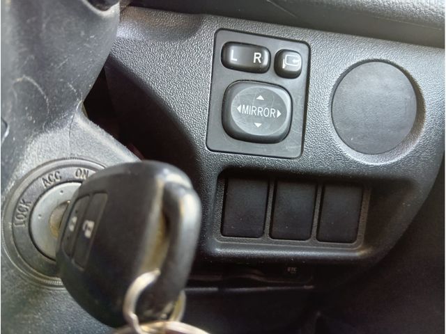 TOYOTA HIACE VAN 2WD 2019 Image 31