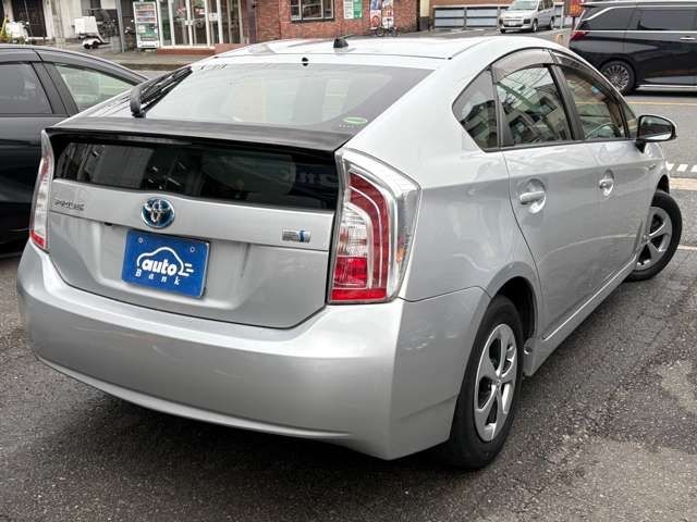 TOYOTA PRIUS 2013 Image 31