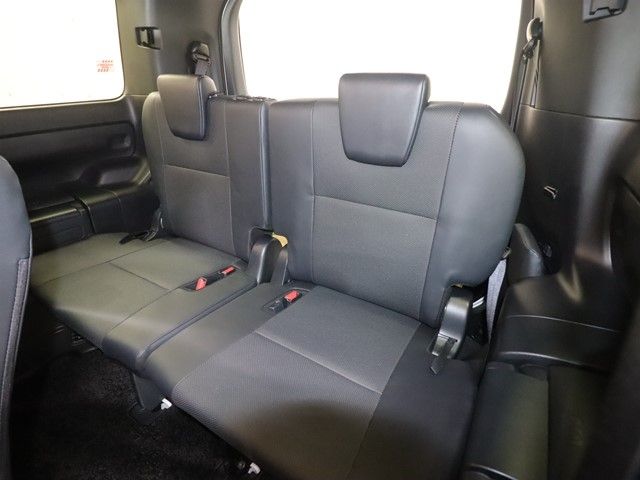 TOYOTA ESQUIRE 2017 Image 31