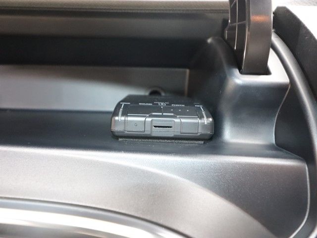 TOYOTA ESQUIRE 2017 Image 31