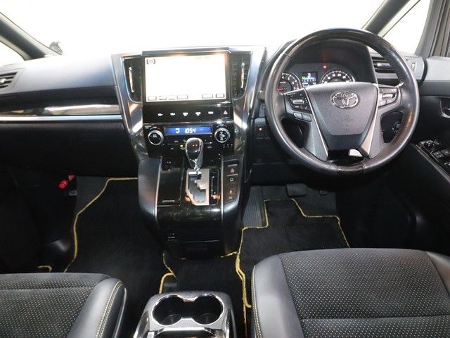 TOYOTA VELLFIRE 2017 Image 31