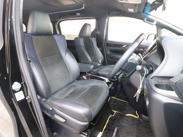 TOYOTA VELLFIRE 2017 Image 31