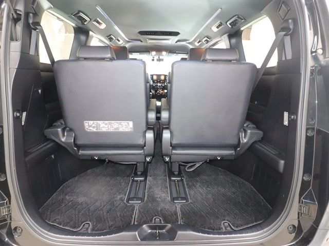 TOYOTA VELLFIRE 2017 Image 31