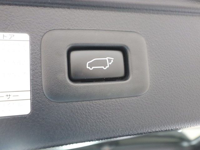 TOYOTA VELLFIRE 2017 Image 31