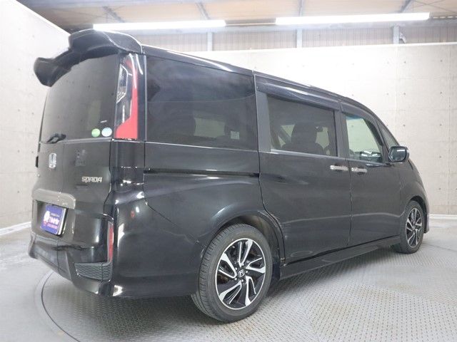 HONDA STEPWAGON SPADA 2015 Image 31