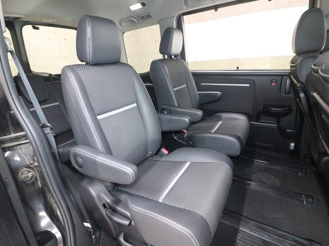 HONDA STEPWAGON SPADA 2015 Image 31