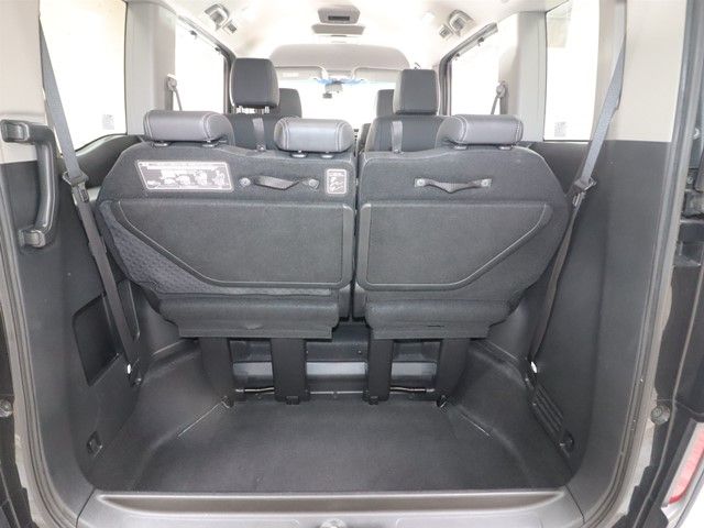 HONDA STEPWAGON SPADA 2015 Image 31