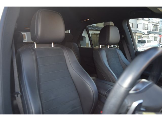 MERCEDES BENZ GLE CL 2020 Image 31