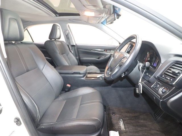 TOYOTA CROWN SEDAN 2013 Image 31