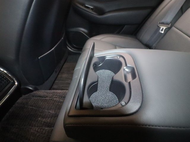 TOYOTA CROWN SEDAN 2013 Image 31