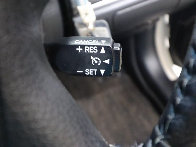 TOYOTA CROWN SEDAN 2013 Image 31