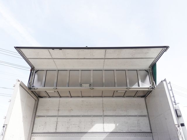 MITSUBISHI FUSOU FIGHTER 2014 Image 31