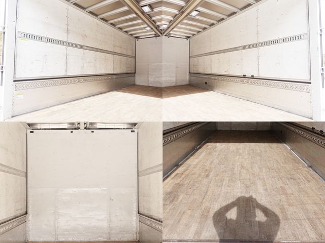 MITSUBISHI FUSOU FIGHTER 2014 Image 31