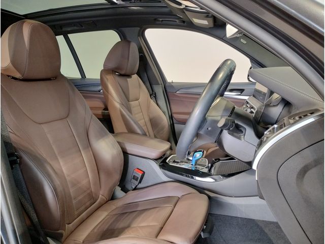 BMW IX3 2022 Image 31