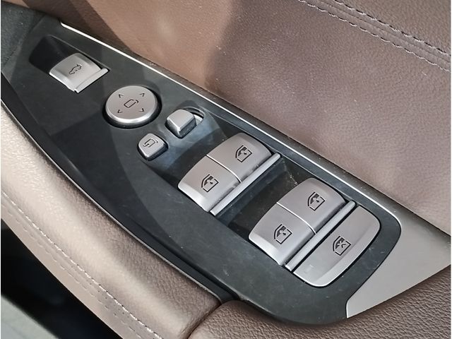 BMW IX3 2022 Image 31