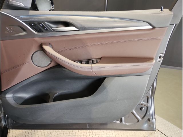 BMW IX3 2022 Image 31