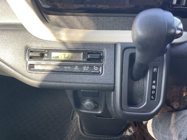 SUZUKI SOLIO 4WD 2021 Image 31