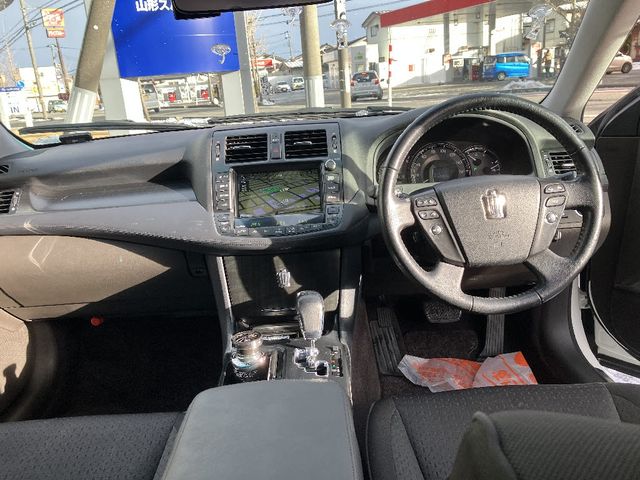 TOYOTA CROWN SEDAN 2009 Image 31