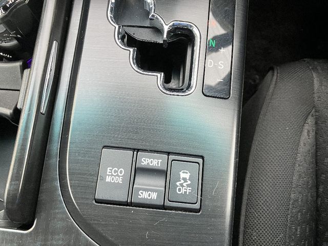 TOYOTA CROWN SEDAN 2009 Image 31