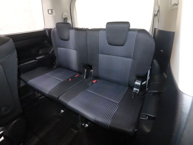 TOYOTA VOXY 2015 Image 31