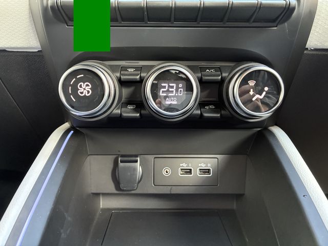 RENAULT LUTECIA 2025 Image 31