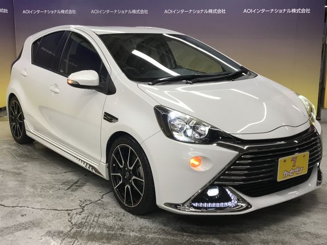 TOYOTA AQUA 2015 Image 31