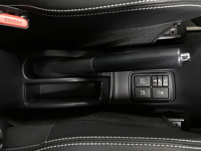 TOYOTA AQUA 2015 Image 31