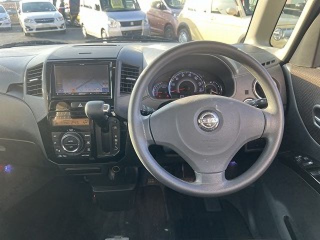 NISSAN ROOX 2013 Image 31