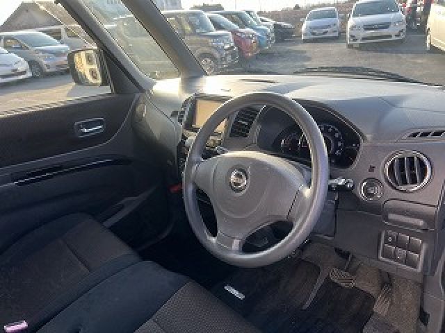 NISSAN ROOX 2013 Image 31