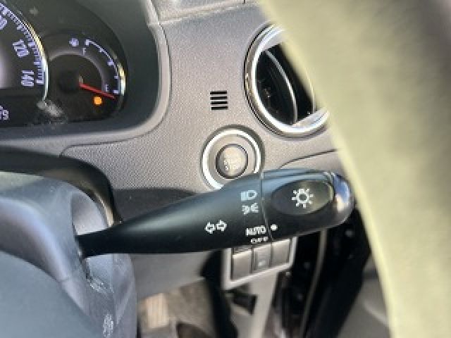 NISSAN ROOX 2013 Image 31