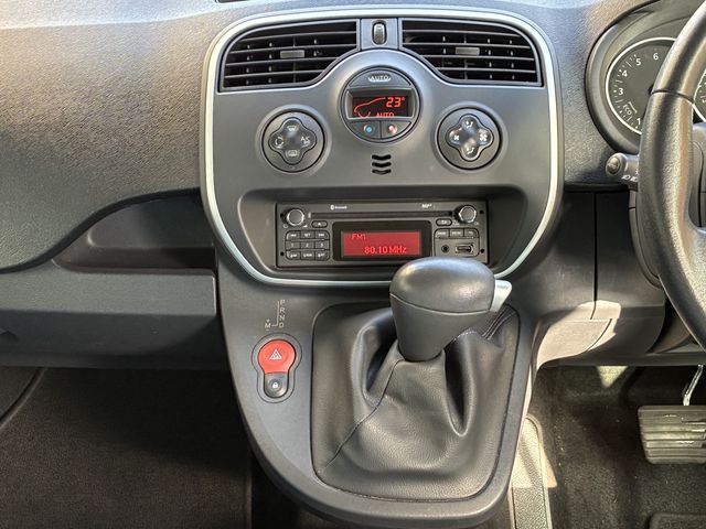 RENAULT KANGOO 2021 Image 31
