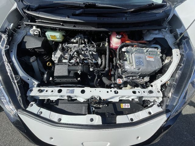 TOYOTA AQUA 2017 Image 31