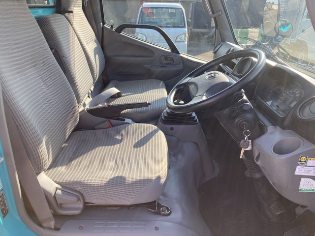 TOYOTA DYNA 2020 Image 31