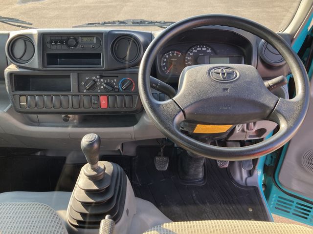TOYOTA DYNA 2020 Image 31