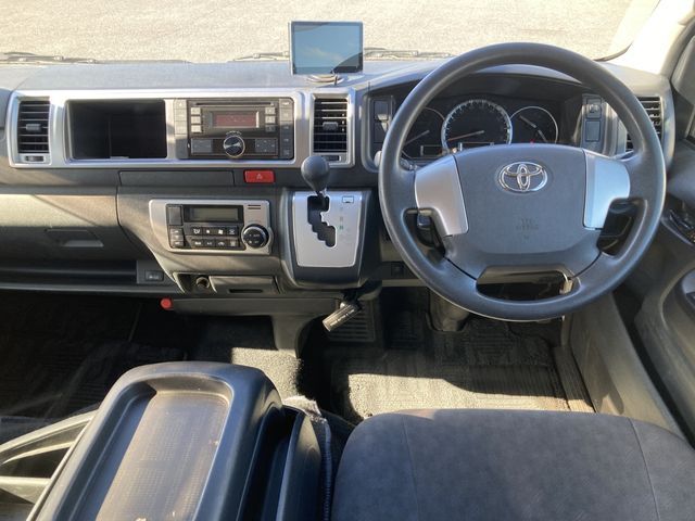 TOYOTA HIACE WAGON 2016 Image 31