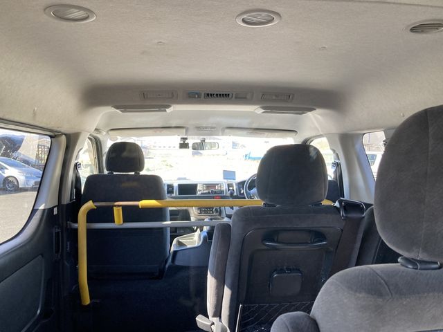 TOYOTA HIACE WAGON 2016 Image 31