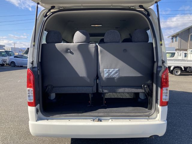 TOYOTA HIACE WAGON 2016 Image 31