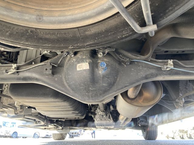 TOYOTA HIACE WAGON 2016 Image 31