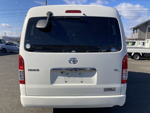 TOYOTA HIACE WAGON 2016 Image 31