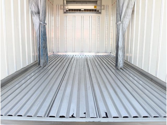 ISUZU ELF 2019 Image 31