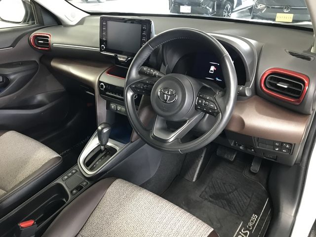 TOYOTA YARIS CROSS HYBRID 2022 Image 31