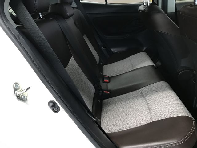 TOYOTA YARIS CROSS HYBRID 2022 Image 31