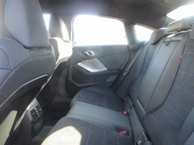 BMW 2SERIES GRAN COU 2025 Image 31